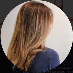 Meet your Posher, Raquel